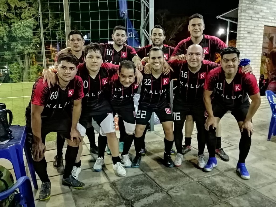 Kalua sorprendió al vigente campeón y está en semis