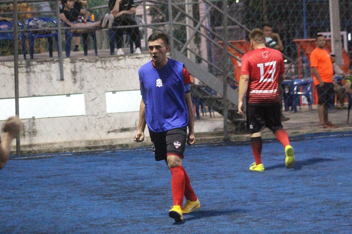 Decisivo día para seguir en carrera