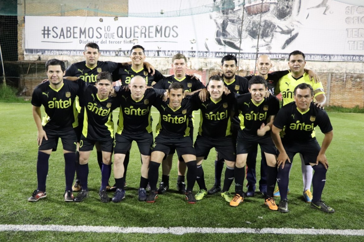 Por la Copa de Plata se enfrentarán inesperados finalistas